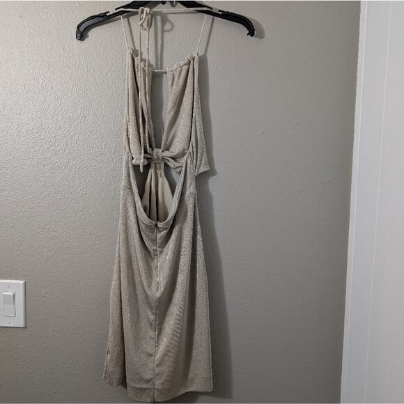 Fiestar Beige Backless Halter Dress - Picture 4 of 6